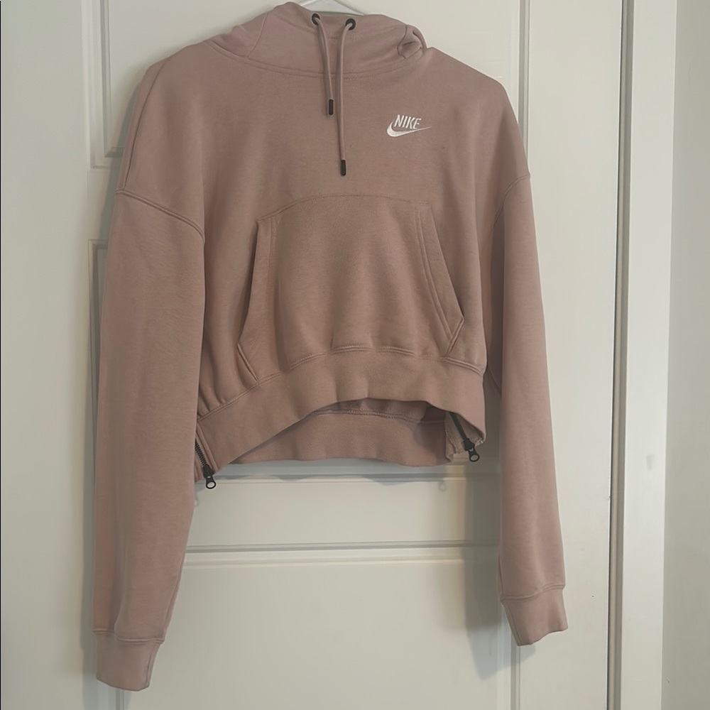 Nike Women's cropped light pink Hoodie